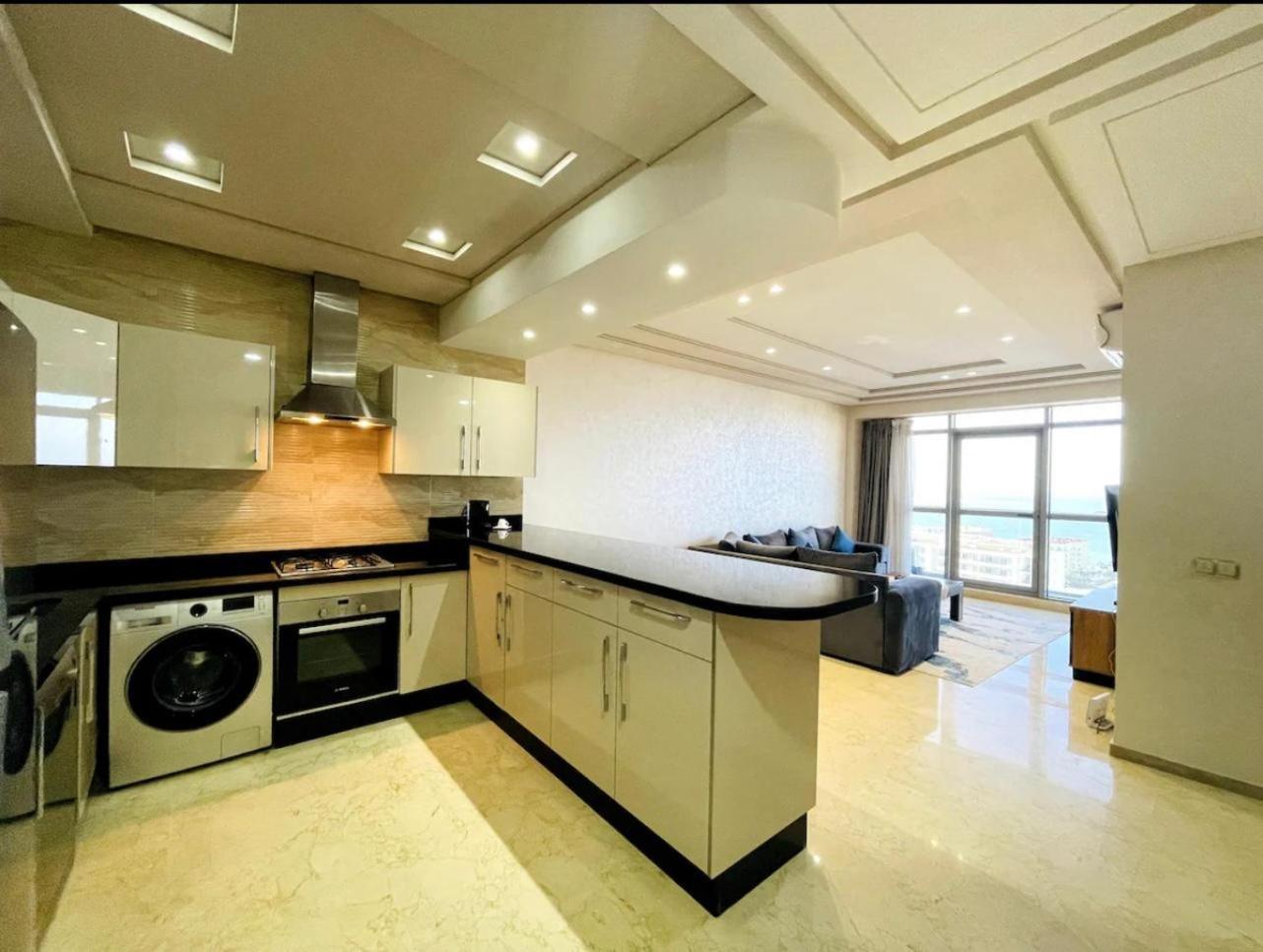 Seafront 2 Bedrooms Flat Tânger Exterior foto