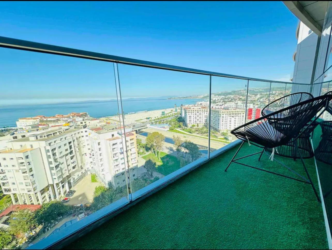 Seafront 2 Bedrooms Flat Tânger Exterior foto
