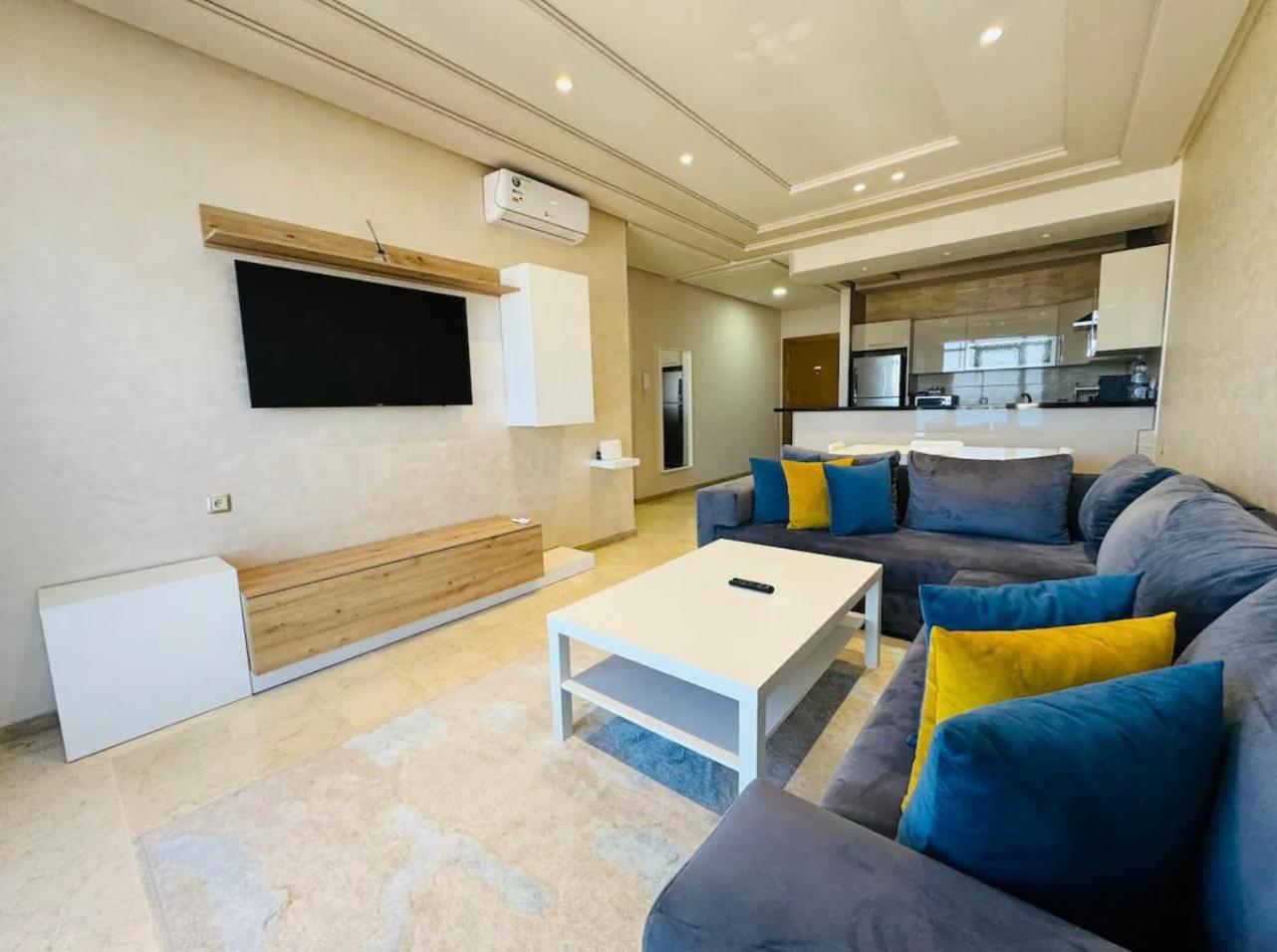 Seafront 2 Bedrooms Flat Tânger Exterior foto